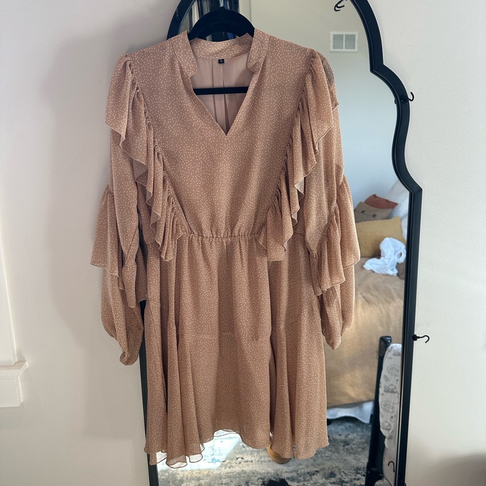 MITILLY Women's Long Sleeve Dresses V Neck High Waist Ruffle Loose Flowy Mini